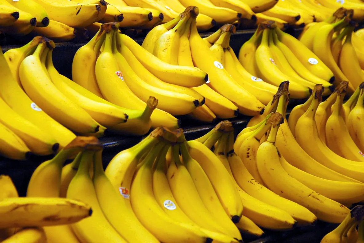 Ce se întâmplă în organism dacă mănânci o banană în fiecare zi. Efectele asupra intestinelor și digestiei