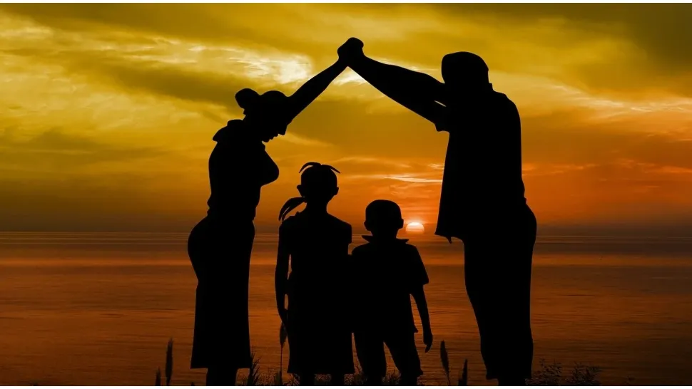 Noi facilități fiscale 2026: Cine sunt părinții care ar putea scăpa de impozitul pe venit