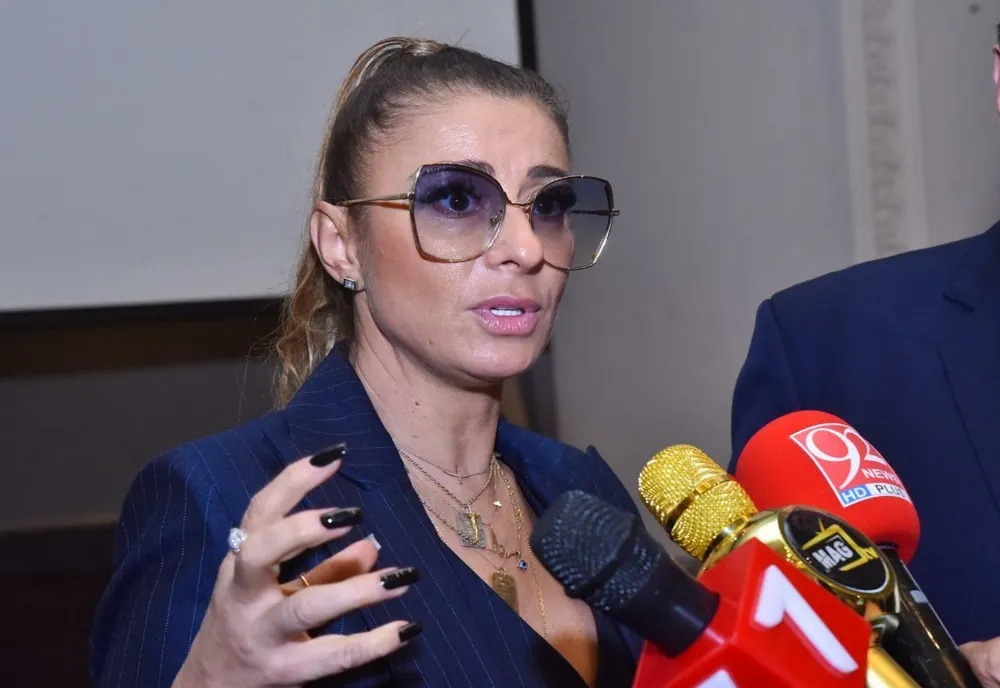 Anamaria Prodan a câștigat în instanță procesul cu Laurențiu Reghecampf
