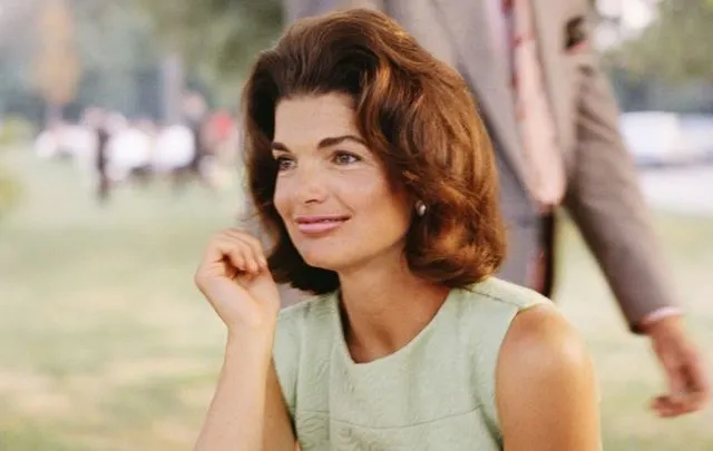 Ce rutină de frumusețe avea Jackie Kennedy