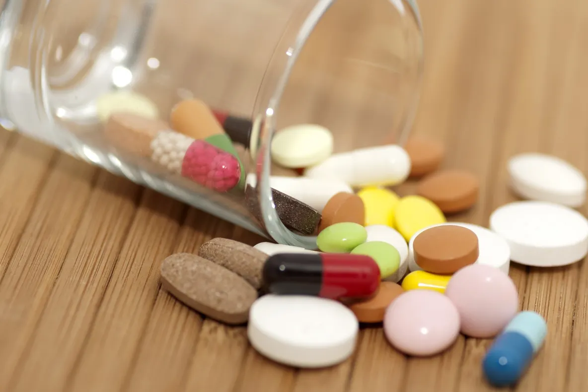 Se extinde lista medicamentelor compensate. Schimbări şi la concediile şi indemnizaţiile medicale