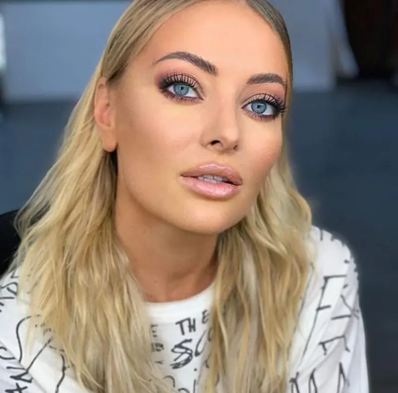 Delia a aflat că va fi mamă de fată. Cântăreaţa a împărtăşit vestea pe Instagram