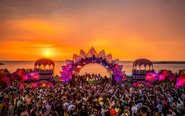 Programul pe zile la Neversea 2022. Festivalul începe pe 7 iulie