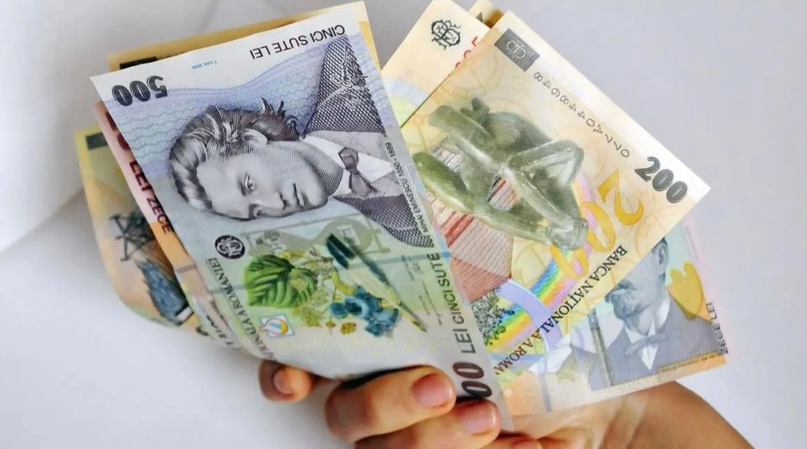 Bani de chirie pentru studenți. Se dau 1500 de lei de la stat
