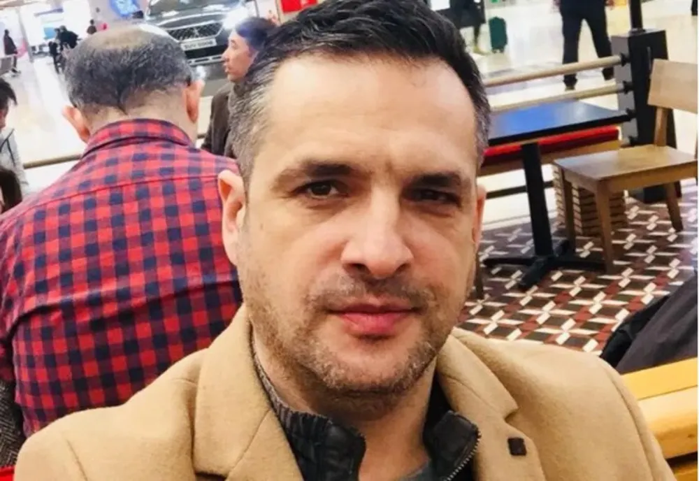MĂDĂLIN IONESCU, ATAC DUR LA FEMEILE DE PE PLATFORMELE PENTRU ADULȚI: „CENTURA S-A MUTAT ÎN ONLINE”