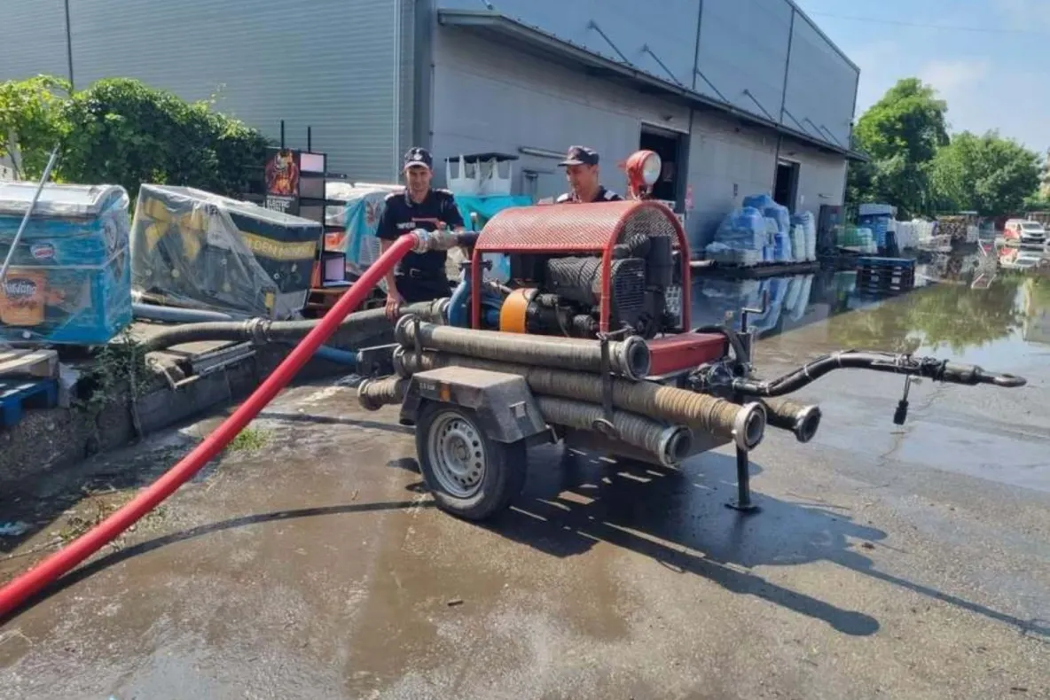 Mare atenție, șoferi! Circulație resticționată pe Bulevardul Basarabia, după ce structura unei galerii de termoficare s-a surpat