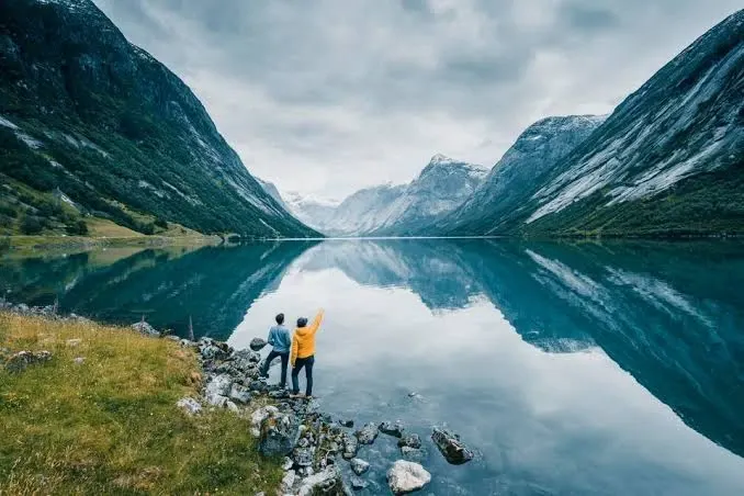 Ce este „coolcation”, noul trend în turism care ia amploare odată cu schimbările climatice