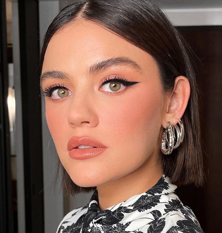 Blush Ombré | Noua modalitate de a aplica blush-ul pentru pomeți sculptați