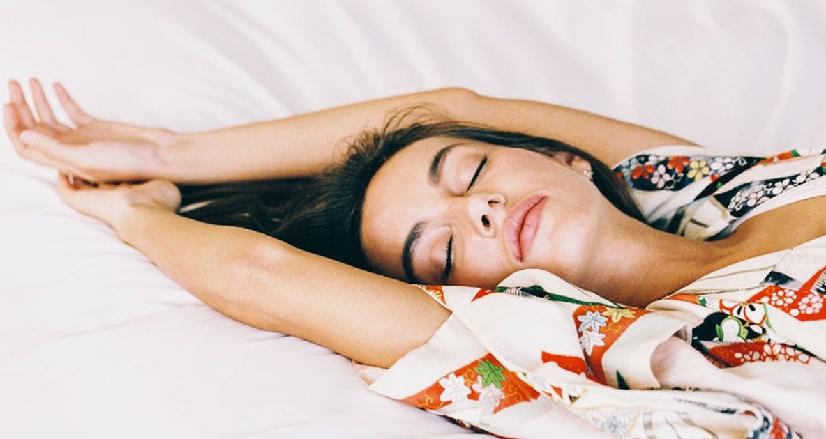 Amestecul care te ajută să adormi profund în doar un minut