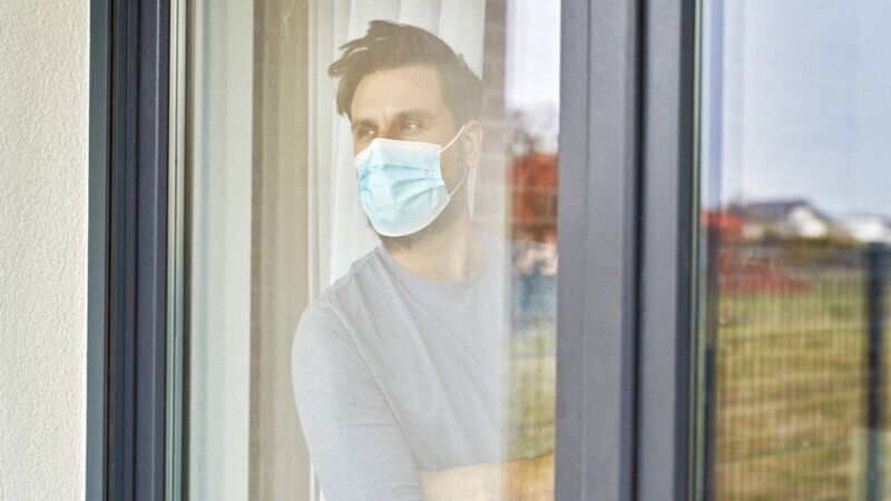 Scade perioada de izolare pentru bolnavii de Covid-19