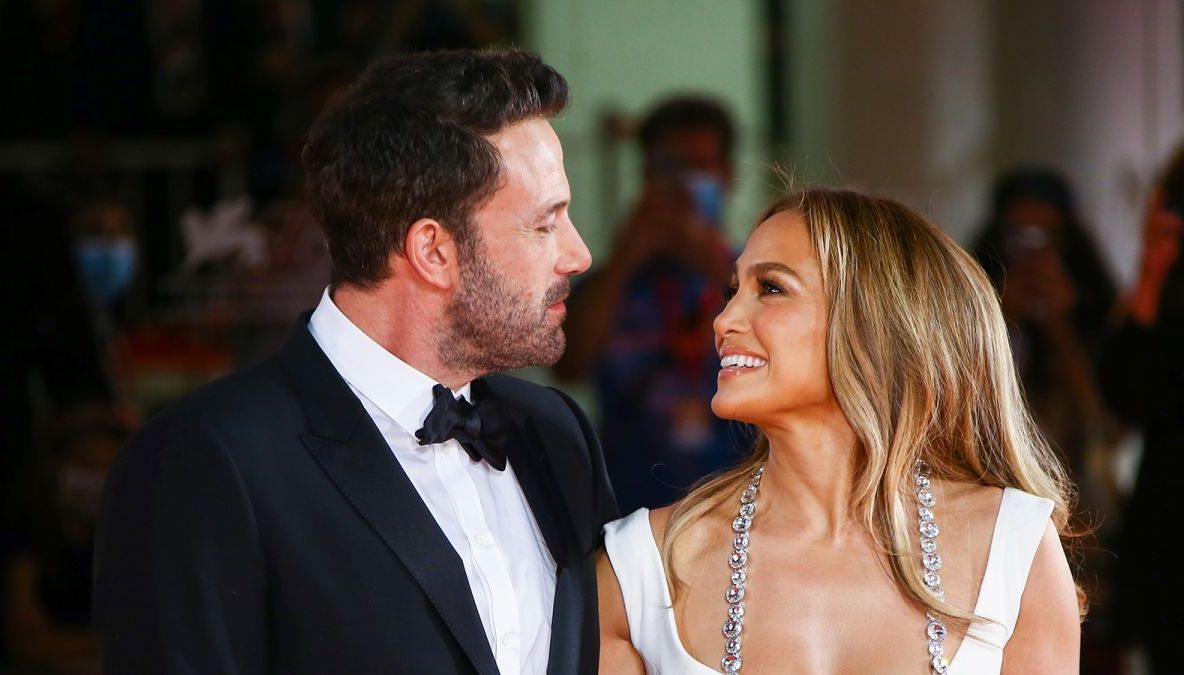 Jennifer Lopez și Ben Affleck s-au căsătorit în secret în Las Vegas