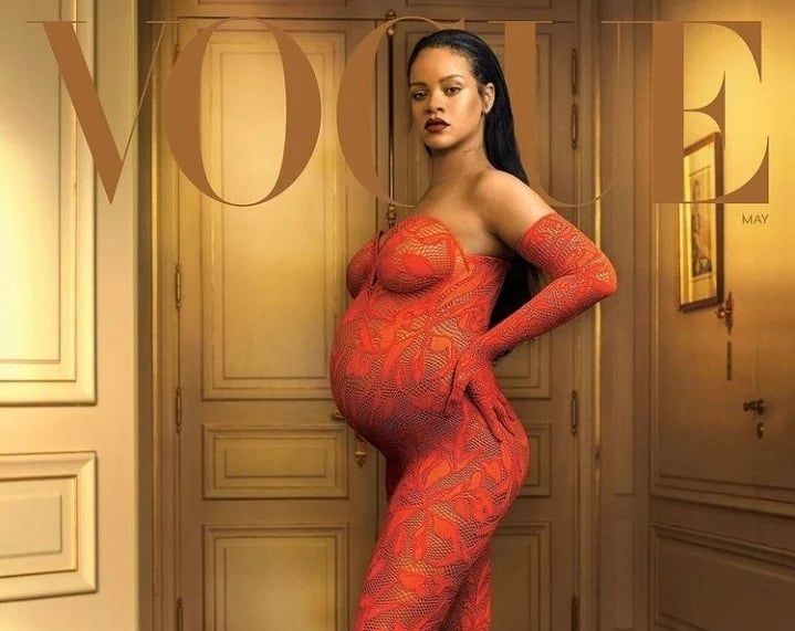 Rihanna, pictorial incendiar înainte de naștere