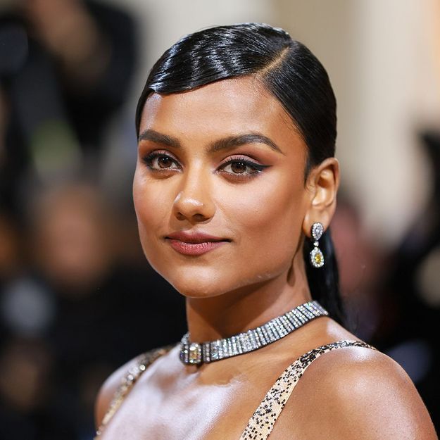 Secretul de frumusețe indian pentru un păr strălucitor