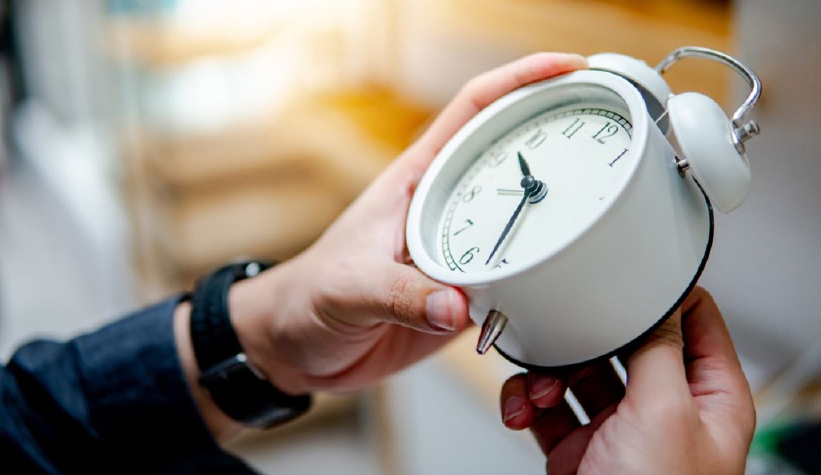 Ora de iarnă 2022. Iată când se schimbă ora. Vom dormi mai mult