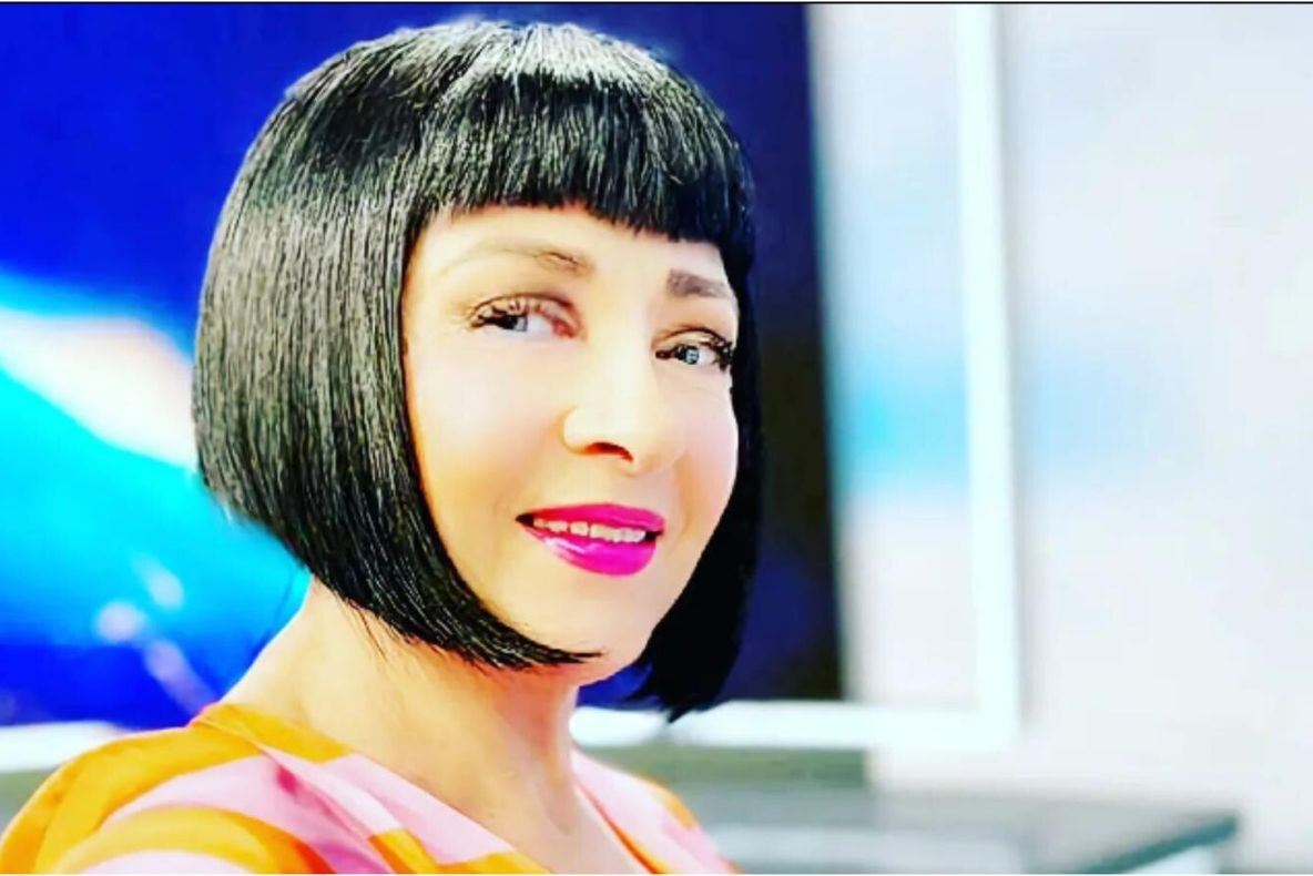 Neti Sandu, agresată pe stradă: „M-a luat de păr să vadă dacă se smulge peruca”