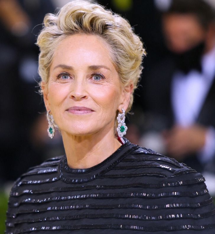 Sharon Stone dezvăluie cele 5 reguli de frumusețe pe care le respectă