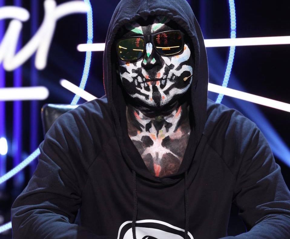 Carla’s Dreams, prins în mașină, cu iubita lui, NEMASCAT