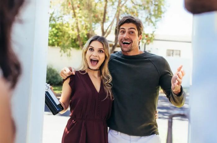 4 semne zodiacale care sunt oaspeți zgârciți. Nu vin niciodată cu cadouri la tine