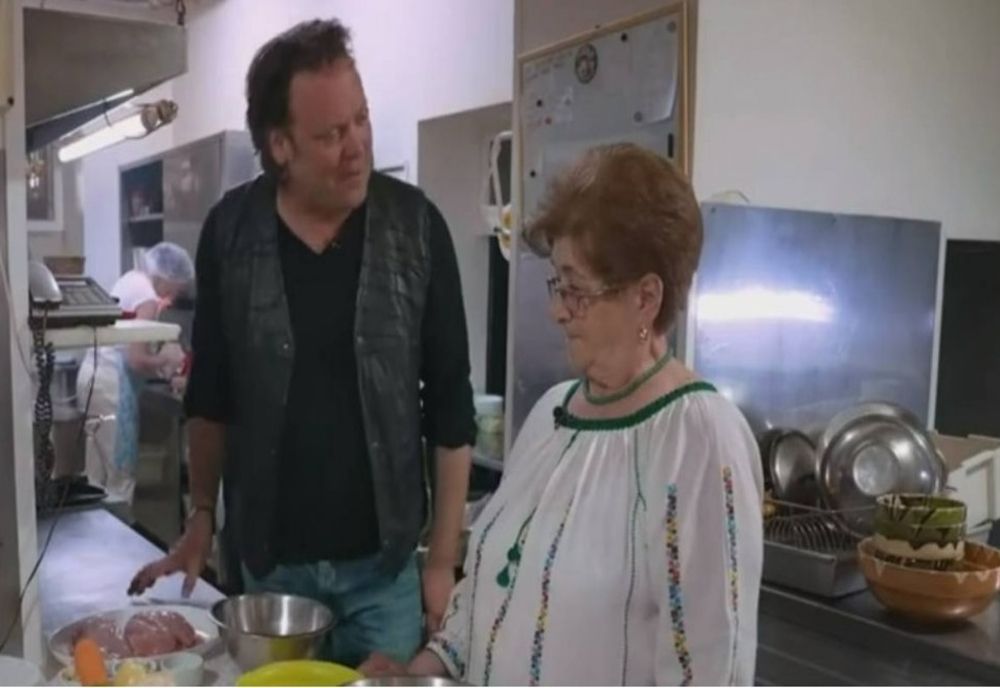 Cum a ajuns pe Netflix femeia care a inventat ciorba rădăuțeană 