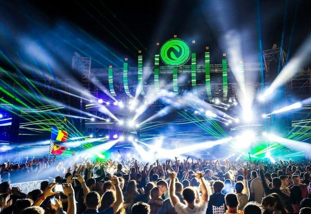 Beach Please 2024: Festivalul din România, care va aduna peste 200.000 de oameni și va aduce milioane de euro