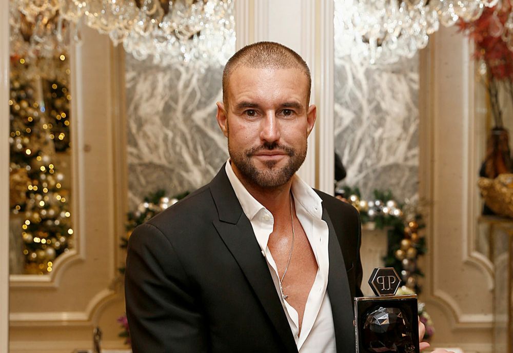 Cine e românca ce îl face tată pe designerul Philipp Plein