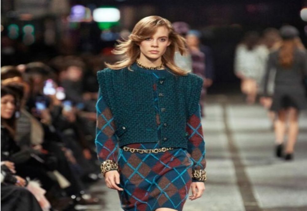 Cum să porți imprimeul argyle și cu ce să-l asortezi primăvara?