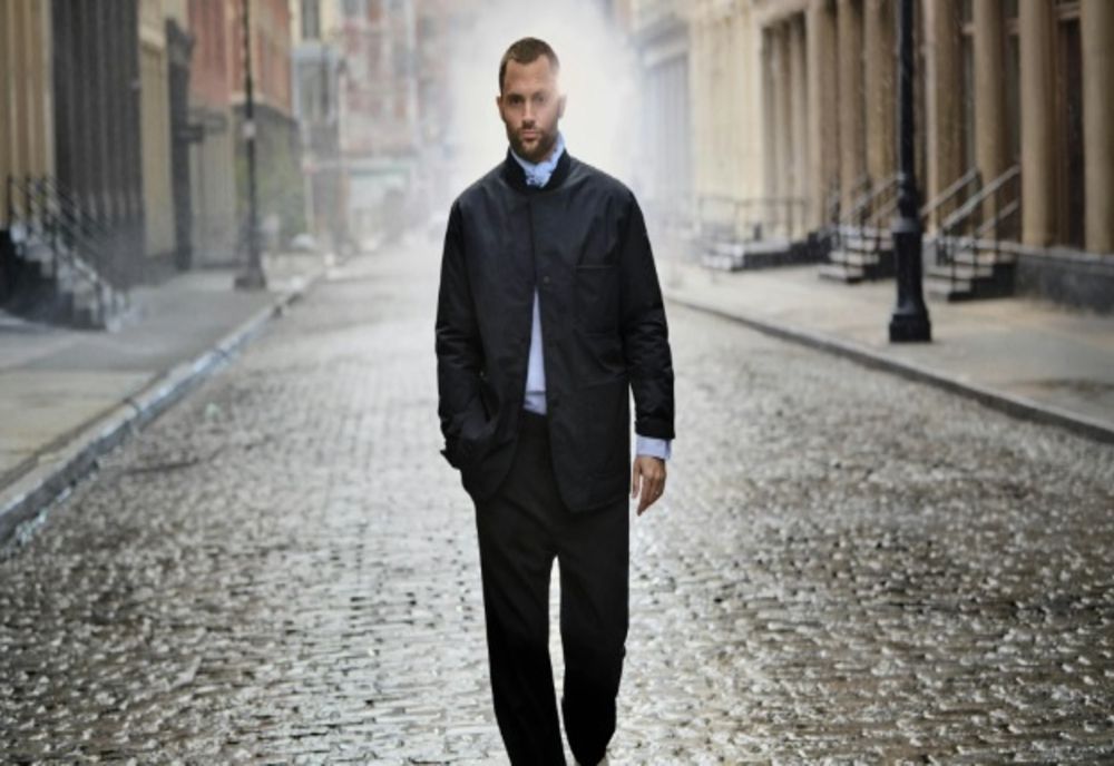 Eleganța urbană, evidențiată în colecția Moncler primăvară 2025