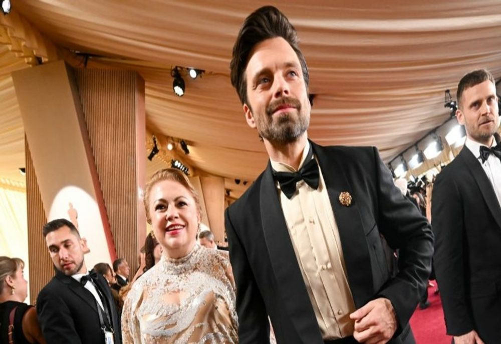 Premiile Oscar 2025. Sebastian Stan a defilat cu mama sa pe covorul roșu