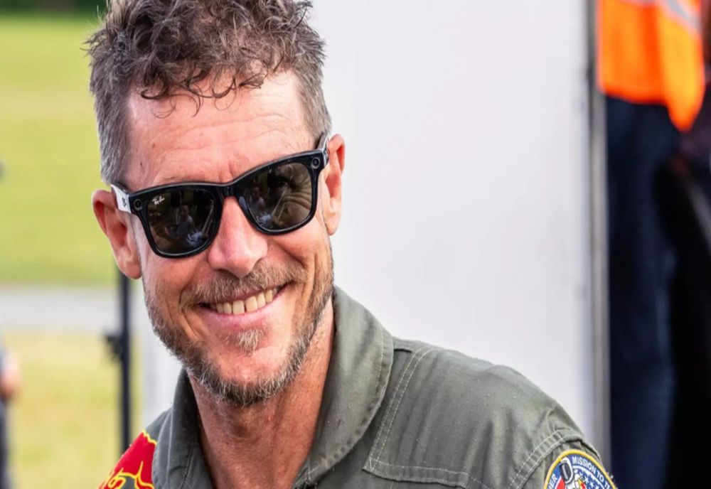 IMAGINI RARE CU PĂRINȚII LUI FELIX BAUMGARTNER. CE RELAȚIE AVEA MIHAELA RĂDULESCU CU FAMILIA LUI