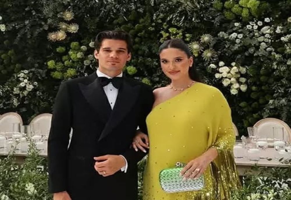 IANIS ȘI ELENA HAGI ȘI-AU BOTEZAT BĂIEȚELUL. CE SEMNIFICAȚIE ARE NUMELE ALES PENTRU MICUȚ