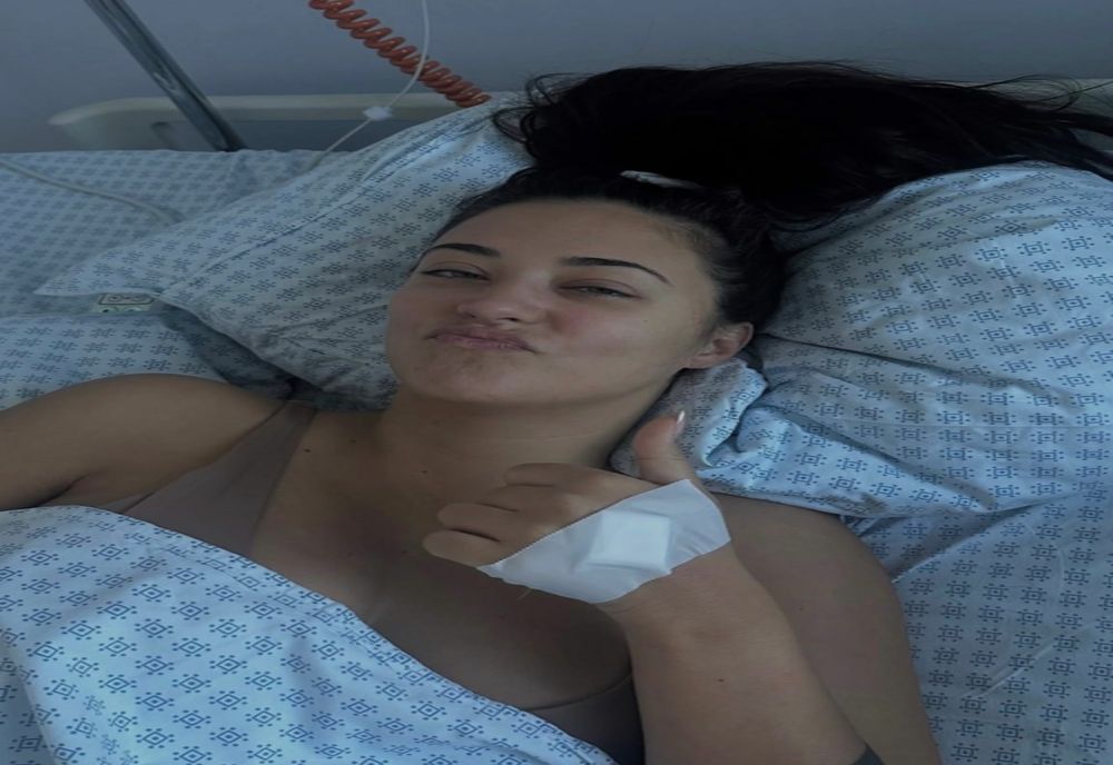 Iadul prin care a trecut Antonia A stat internată 11 zile în spital după o procedură estetică