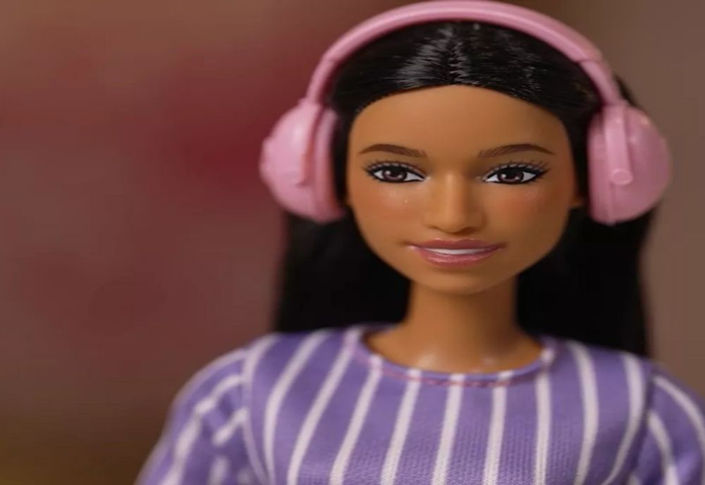 Cum arată păpușa Barbie cu tulburare de spectru autist
