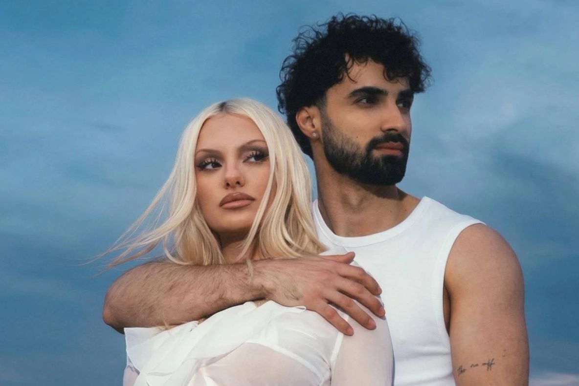 Alexandra Stan a publicat o poză cu burtica de gravidă și a dezvăluit sexul bebelușului