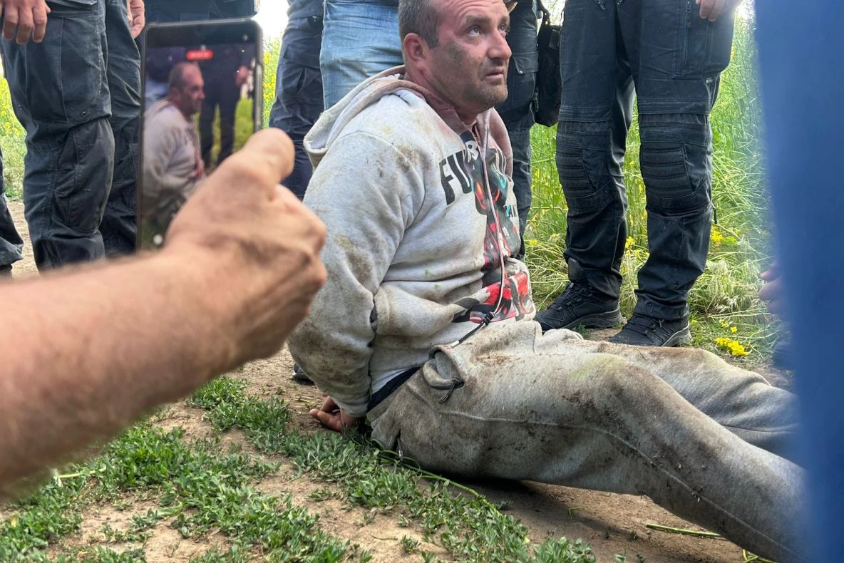 Bărbatul suspectat că a ucis o tânără de 18 ani a fost PRINS