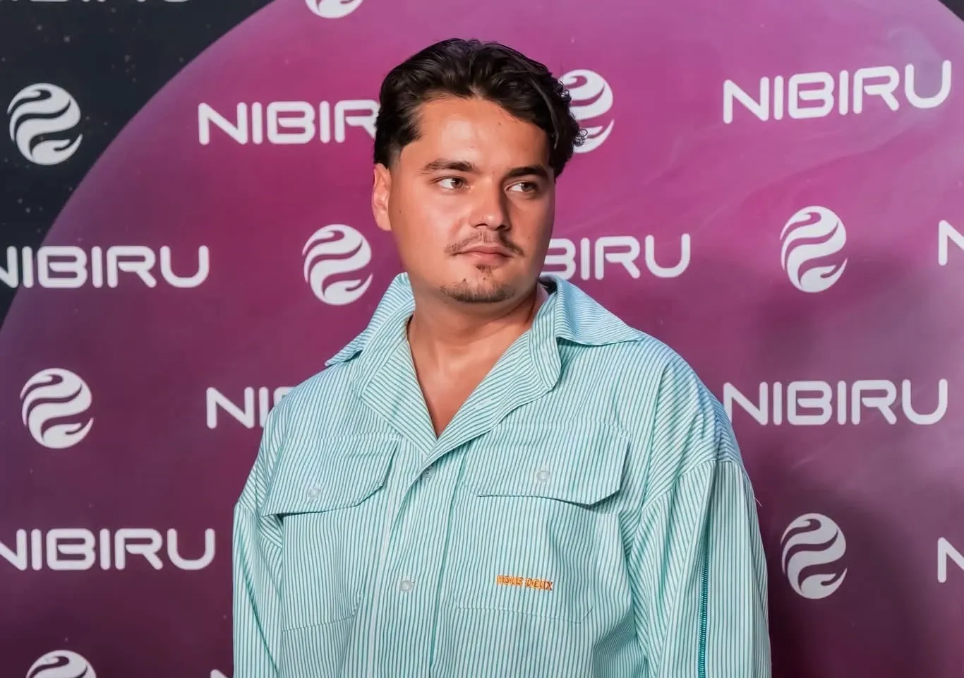 Selly a dat afară un agent de pază de la Nibiru. Tânărul a povestit motivul în mediul online