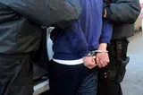  Șase persoane, între care și un polițist, reținute în urma perchezițiilor în dosarul furturilor calificate