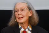 Cine e Anne Carson, laureata Premiului Nobel pentru Literatură pe 2026