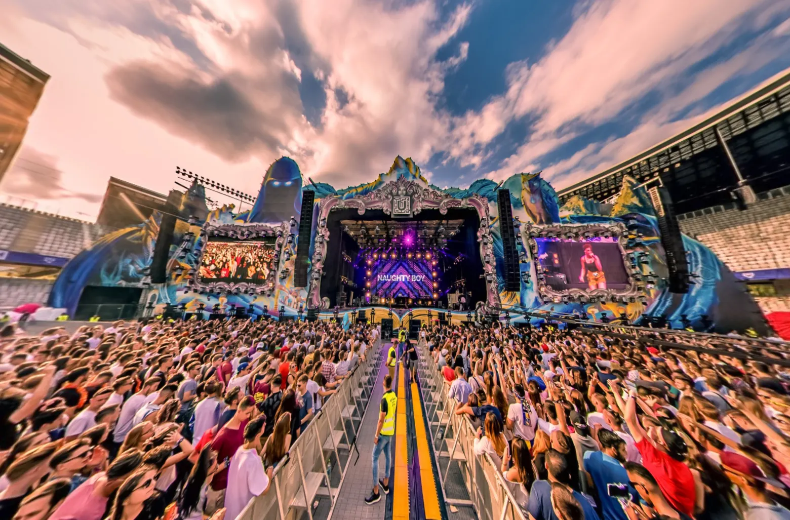 UNTOLD 2022