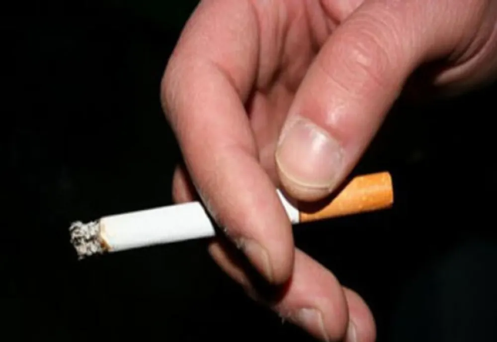 Fumatul lasă urme în oase timp de secole - studiu
