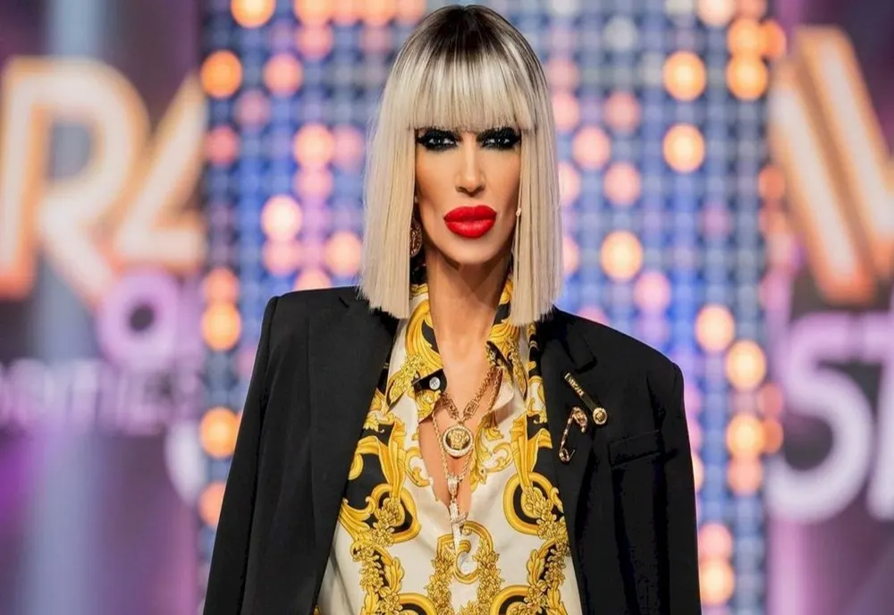 Suma uriașă pe care o cheltuiește lunar Raluca Bădulescu pe haine și accesorii
