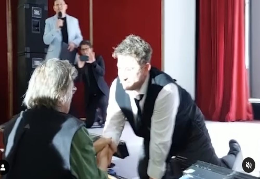 VIDEO Pavel Partoş, întâlnire emoţionantă cu maestrul Florin Piersic. Ce i-a transmis marele actor / Bartoș a izbucnit în lacrimi