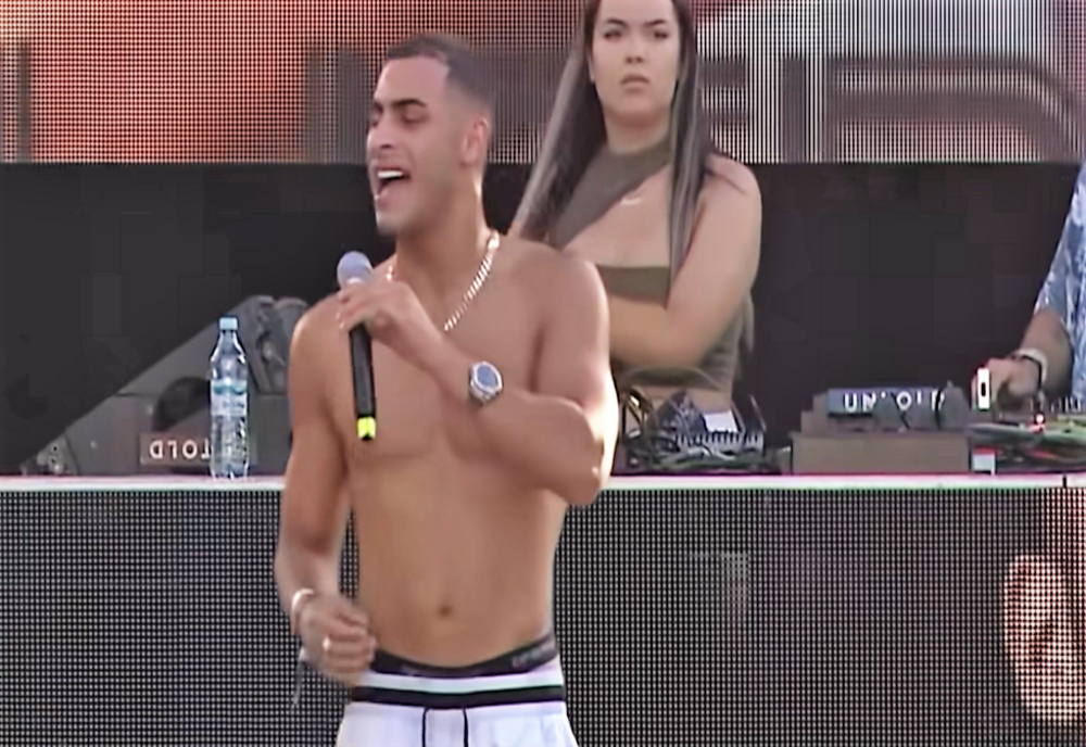 Gheboasă recunoaște că distribuie și consumă droguri. Înregistrarea care îl dă de gol pe cântăreț