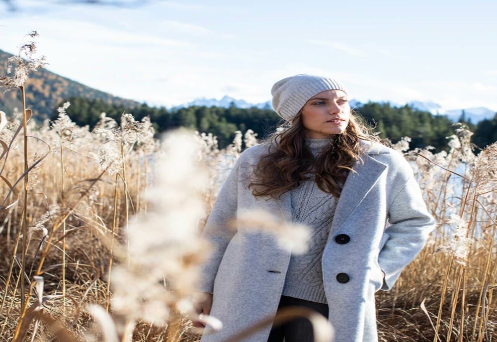 Care sunt cele mai calde materiale vestimentare pentru a face față frigului în această iarnă?