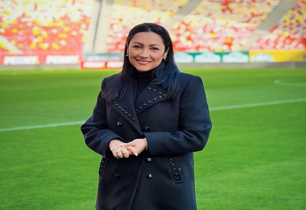 Câți bani a primit Andra după ce a cântat imnul național la meciul România-Elveția