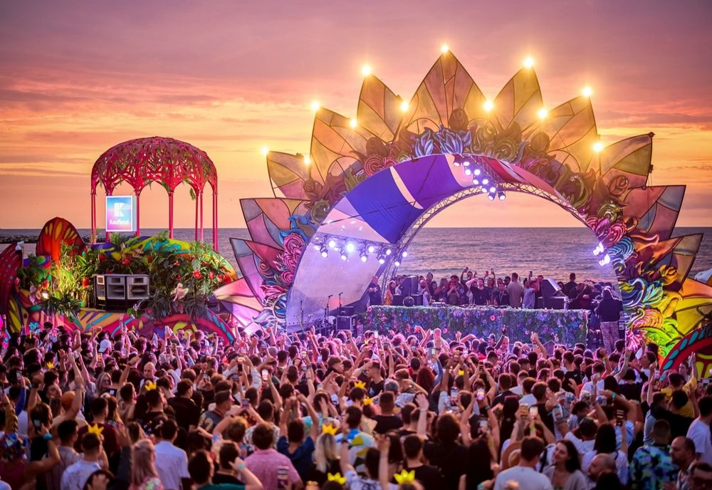 Neversea anunță programul „UNDER 25“ pentru studenți și elevi