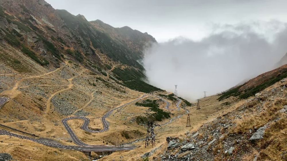 Când se deschide circulația pe Transfăgărășan și Transalpina