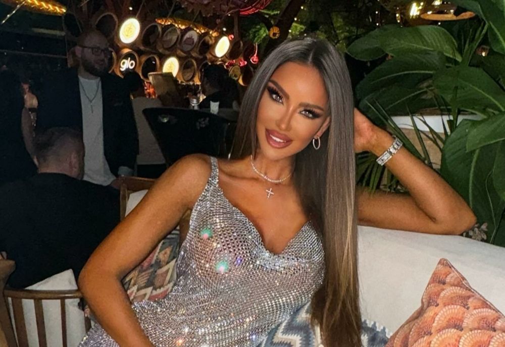 Bianca Drăgușanu s-a filmat într-o Skoda Octavia. Incredibil ce a declarat! 