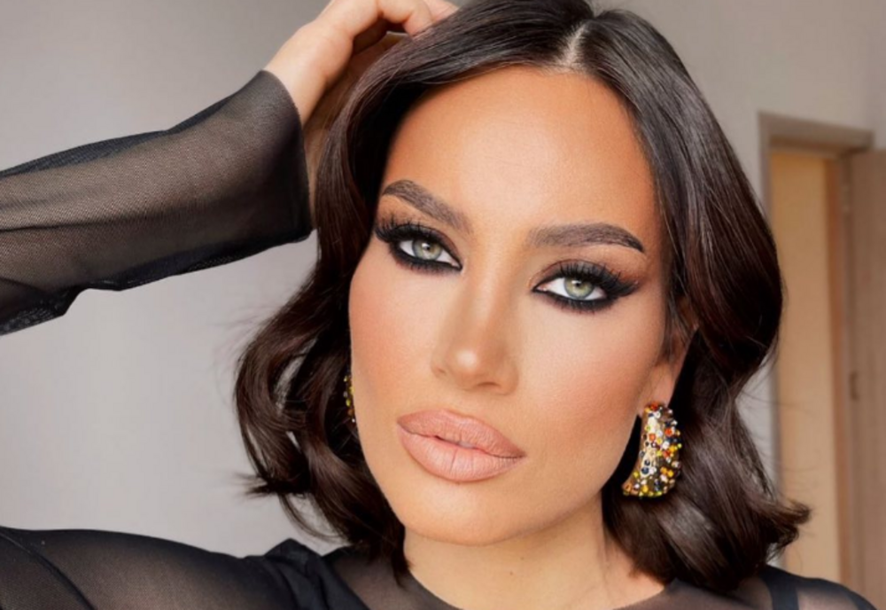 Suma fabuloasă pe care Alina Pușcău a primit-o pentru a poza nud pentru ediția americană a revistei Playboy