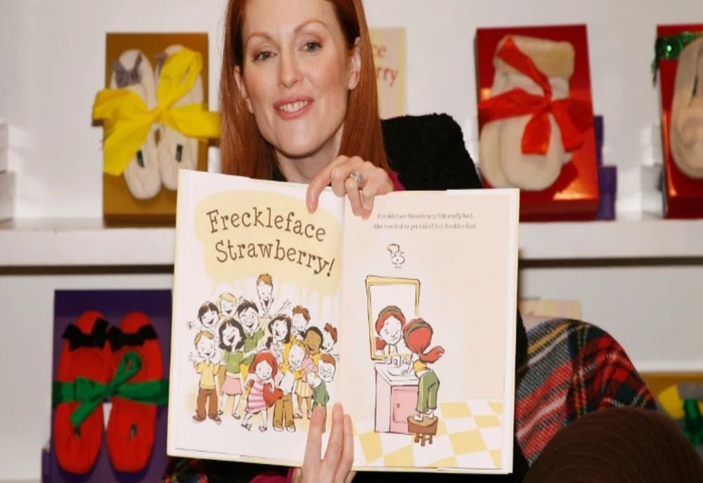 Julianne Moore a scris o carte pentru copii, dar Donald Trump i-a interzis-o