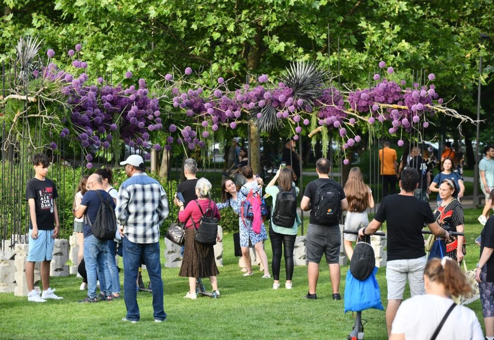 Literatura, tema celei de-a treia ediție West Side Flower Fest 